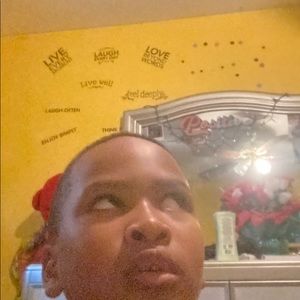 Meet your Posher, Bts